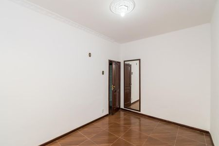 Casa à venda com 200m², 4 quartos e 2 vagasQuarto 2