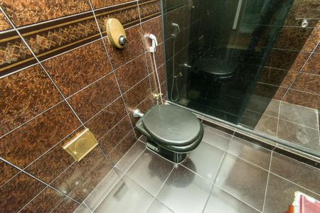 Casa à venda com 200m², 4 quartos e 2 vagasBanheiro