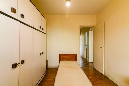 Casa à venda com 256m², 3 quartos e 2 vagas Casa à venda com 256m², 3 quartos e 2 vagasQuarto 3