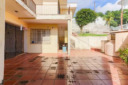 Casa à venda com 256m², 3 quartos e 2 vagas Casa à venda com 256m², 3 quartos e 2 vagasQuintal