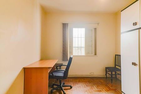 Casa à venda com 256m², 3 quartos e 2 vagas Casa à venda com 256m², 3 quartos e 2 vagasQuarto 3