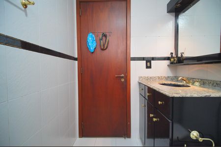 Apartamento à venda com 98m², 3 quartos e 1 vagaBanheiro 1