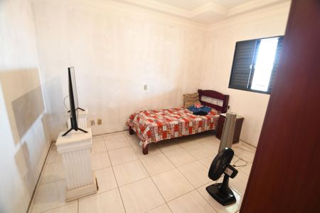 Casa à venda com 80m², 2 quartos e 7 vagasQuarto 1
