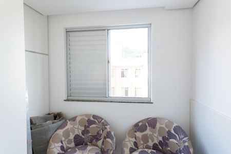 Apartamento à venda com 87m², 3 quartos e 2 vagasQuarto 1