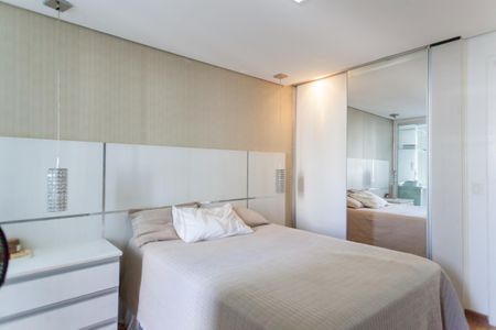 Apartamento à venda com 87m², 3 quartos e 2 vagasSuíte 