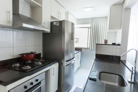 Apartamento à venda com 87m², 3 quartos e 2 vagasCozinha