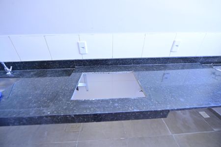 Apartamento para alugar com 45m², 2 quartos e 2 vagasCozinha