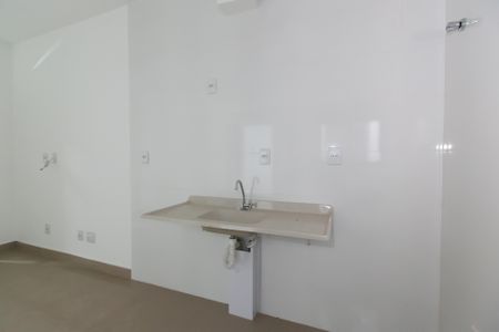Apartamento à venda com 33m², 2 quartos e sem vaga Apartamento à venda com 33m², 2 quartos e sem vagaCozinha e Área de Serviço