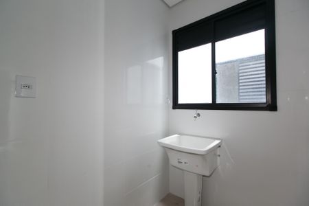 Apartamento à venda com 33m², 2 quartos e sem vaga Apartamento à venda com 33m², 2 quartos e sem vagaCozinha e Área de Serviço