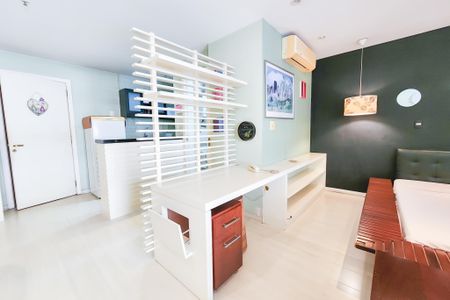 Apartamento à venda com 54m², 1 quarto e 1 vagaSala