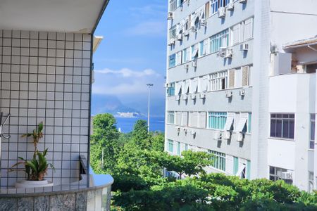 Apartamento à venda com 54m², 1 quarto e 1 vagaVista