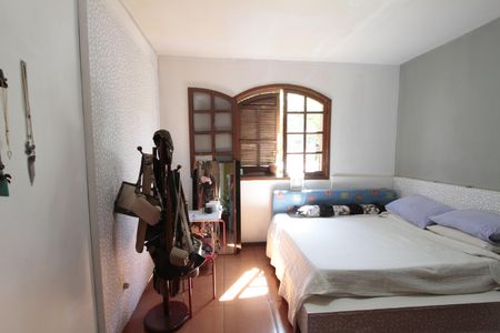 Casa à venda com 360m², 4 quartos e 3 vagasQuarto 1