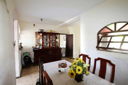 Casa à venda com 360m², 4 quartos e 3 vagasCopa