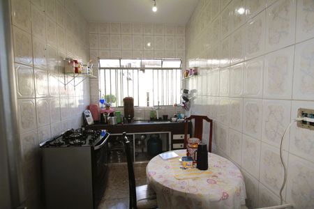 Casa à venda com 360m², 4 quartos e 3 vagasCozinha