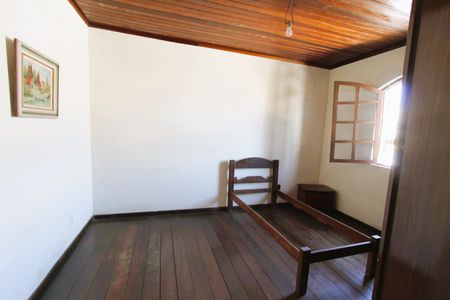 Casa à venda com 360m², 4 quartos e 3 vagasQuarto 2