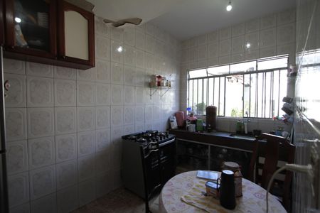 Casa à venda com 360m², 4 quartos e 3 vagasCozinha