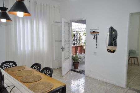 Casa à venda com 165m², 3 quartos e 1 vagaSala