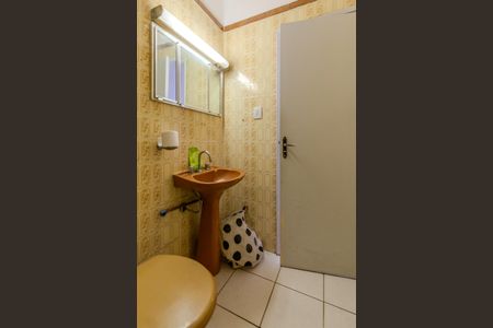 Apartamento para alugar com 148m², 3 quartos e sem vaga Apartamento para alugar com 148m², 3 quartos e sem vagaBanheiro