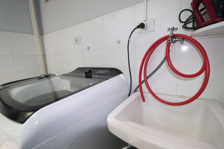 Apartamento à venda com 64m², 2 quartos e 1 vagaÁrea de Serviço