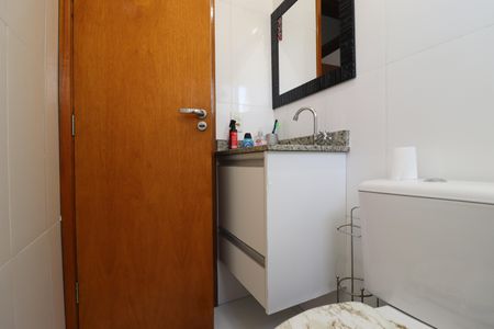 Apartamento à venda com 64m², 2 quartos e 1 vagaBanheiro