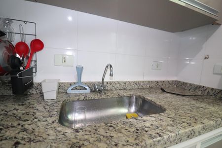 Apartamento à venda com 64m², 2 quartos e 1 vagaCozinha