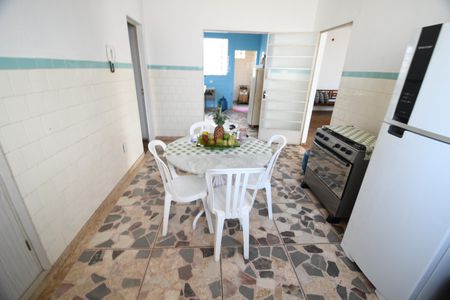 Casa à venda com 285m², 4 quartos e 3 vagasCopa