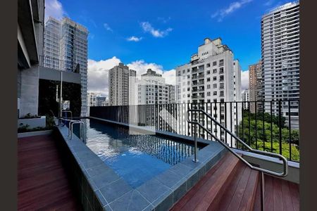 Apartamento à venda com 72m², 2 quartos e 1 vagaPiscina