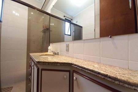Apartamento à venda com 133m², 3 quartos e 2 vagas Apartamento à venda com 133m², 3 quartos e 2 vagasBanheiro