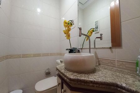 Apartamento à venda com 133m², 3 quartos e 2 vagas Apartamento à venda com 133m², 3 quartos e 2 vagasLavabo