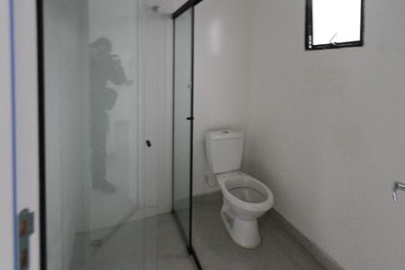 Apartamento à venda com 52m², 2 quartos e sem vaga Apartamento à venda com 52m², 2 quartos e sem vagaBanheiro