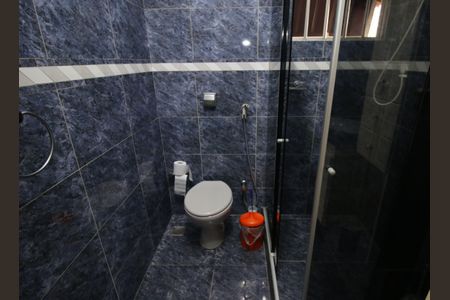 Casa à venda com 240m², 5 quartos e 3 vagasBanheiro da Suíte