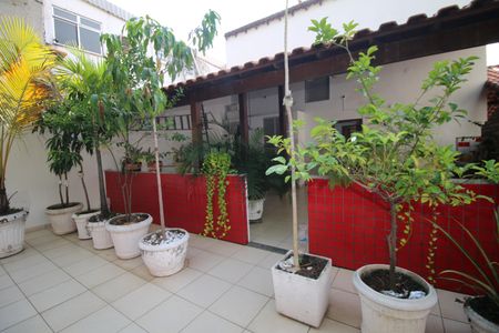 Casa à venda com 240m², 5 quartos e 3 vagasTerraço