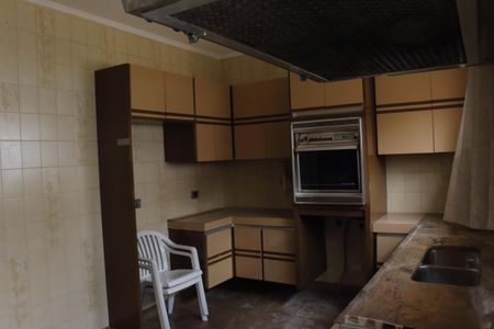 Casa à venda com 285m², 4 quartos e 6 vagasCozinha