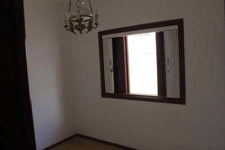 Casa à venda com 285m², 4 quartos e 6 vagasQuarto 1