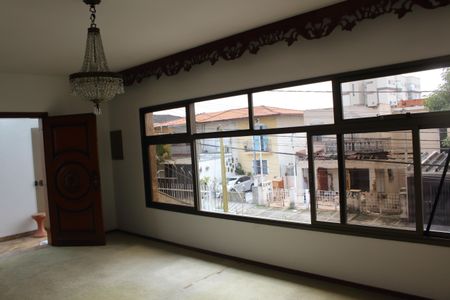 Casa à venda com 285m², 4 quartos e 6 vagasSala