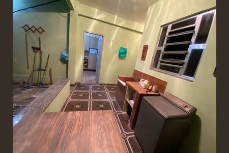 Casa à venda com 200m², 2 quartos e sem vaga Casa à venda com 200m², 2 quartos e sem vagaÁrea de Serviço