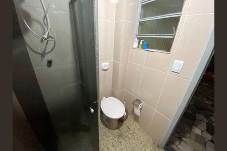 Casa à venda com 200m², 2 quartos e sem vaga Casa à venda com 200m², 2 quartos e sem vagaBanheiro