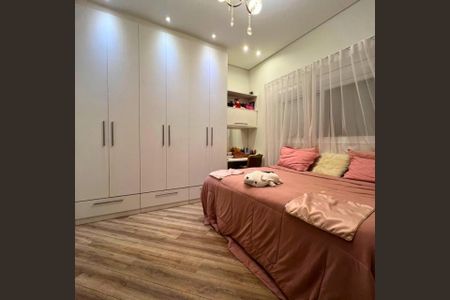 Casa de condomínio à venda com 350m², 4 quartos e 4 vagas Casa de condomínio à venda com 350m², 4 quartos e 4 vagasFoto 16