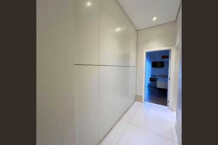 Casa de condomínio à venda com 350m², 4 quartos e 4 vagas Casa de condomínio à venda com 350m², 4 quartos e 4 vagasFoto 20