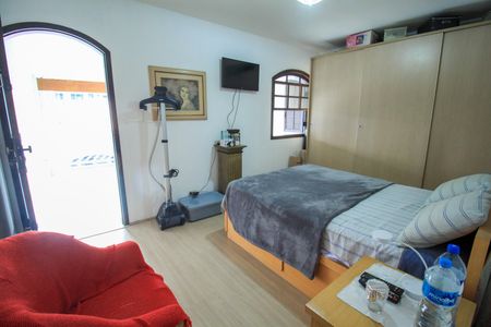 Casa à venda com 121m², 2 quartos e 1 vagaQuarto 1