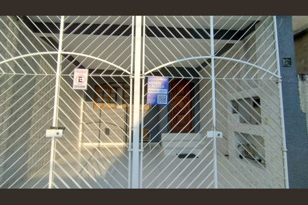 Casa à venda com 121m², 2 quartos e 1 vagaFachada