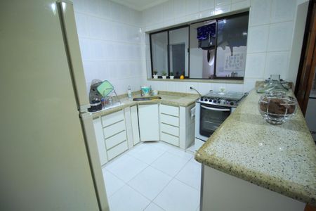 Casa à venda com 121m², 2 quartos e 1 vagaCozinha