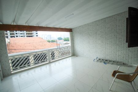 Casa à venda com 121m², 2 quartos e 1 vagaVaranda do Quarto 1