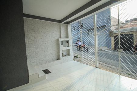 Casa à venda com 121m², 2 quartos e 1 vagaGaragem