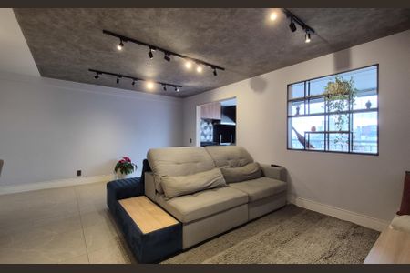 Apartamento à venda com 115m², 3 quartos e 2 vagas Apartamento à venda com 115m², 3 quartos e 2 vagasSala