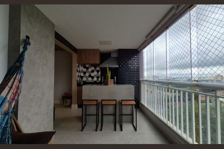 Apartamento à venda com 115m², 3 quartos e 2 vagas Apartamento à venda com 115m², 3 quartos e 2 vagasVaranda