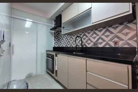 Apartamento à venda com 115m², 3 quartos e 2 vagas Apartamento à venda com 115m², 3 quartos e 2 vagasCozinha