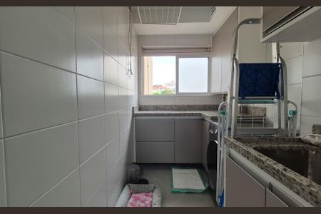 Apartamento à venda com 115m², 3 quartos e 2 vagas Apartamento à venda com 115m², 3 quartos e 2 vagasÁrea de Serviço