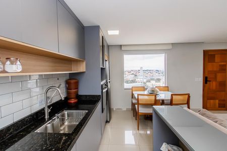 Apartamento à venda com 77m², 2 quartos e 1 vaga Apartamento à venda com 77m², 2 quartos e 1 vagaCozinha