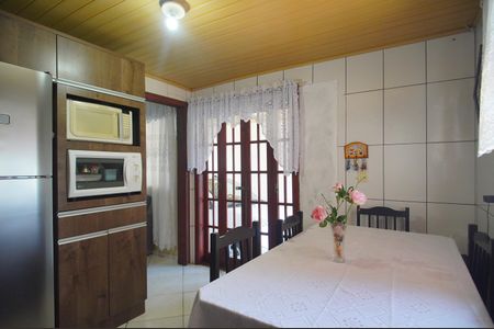 Casa à venda com 180m², 4 quartos e 2 vagasCozinha